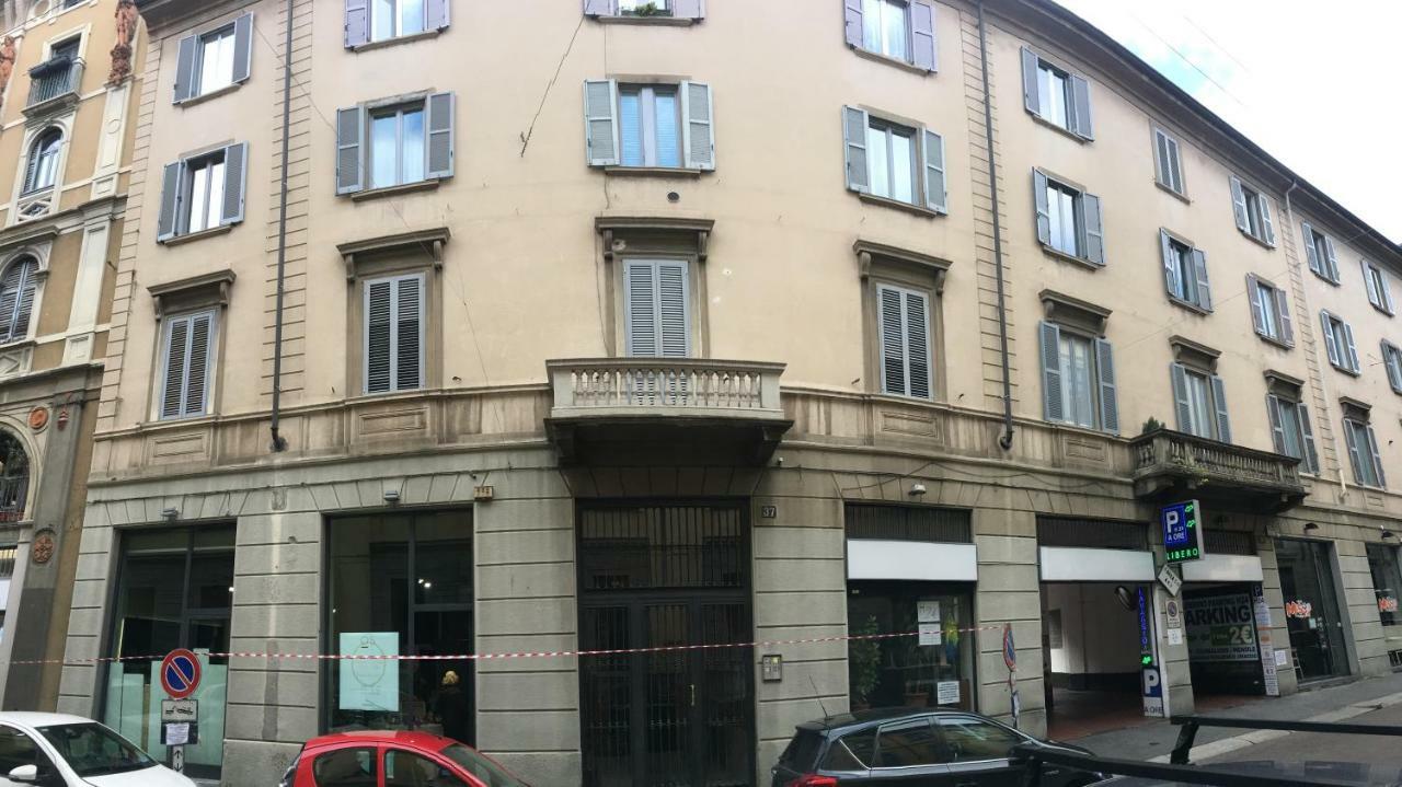Apartment Solferino 37 Mediolan Zewnętrze zdjęcie